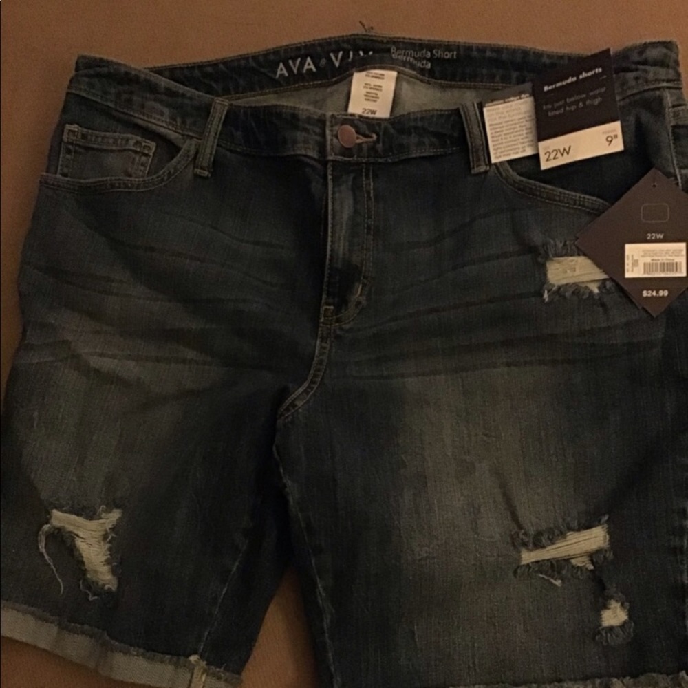 Ava & Viv Bermuda Shorts